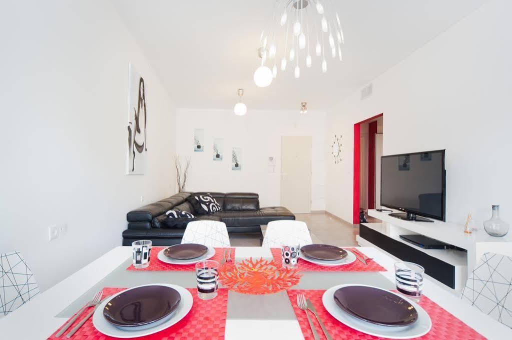 Stunning 2Br Apt W Balcony In City Center By Sea N' Rent Tel Aviv Exteriér fotografie